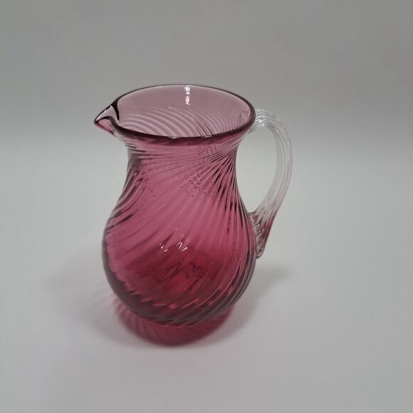Pilgram Glass Cranberry Swirl Optic Rib Creamer Clear Reed Handle Hand Blown - Picture 7 of 8